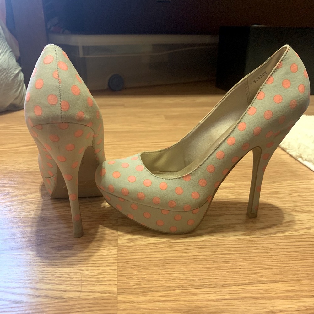 Polka dot heels